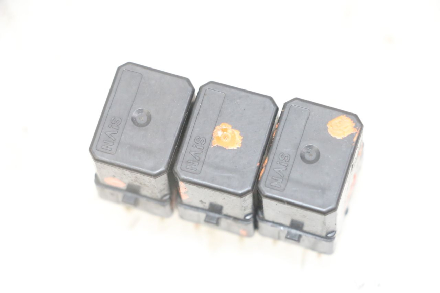 photo de ELECTRICAL RELAY YAMAHA XMAX X-MAX 125 (2006 - 2009)