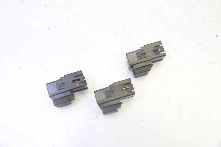 photo de ELECTRICAL RELAY YAMAHA X-MAX XMAX 125 (2010 - 2014)