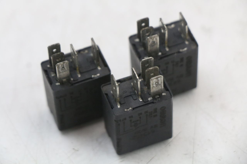 photo de ELECTRICAL RELAY PIAGGIO X10 125 (2012 - 2017)
