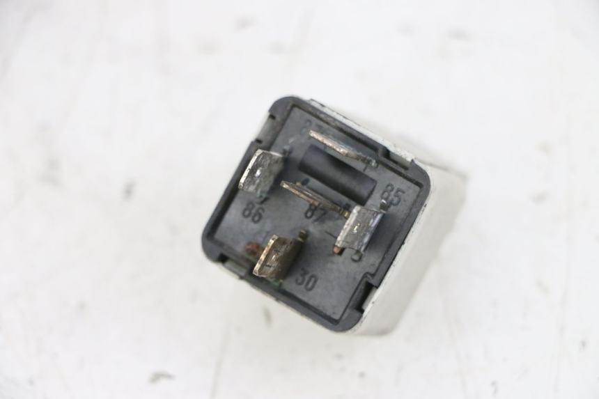 photo de ELECTRICAL RELAY PIAGGIO X8 125 (2004 - 2007) - Component detail