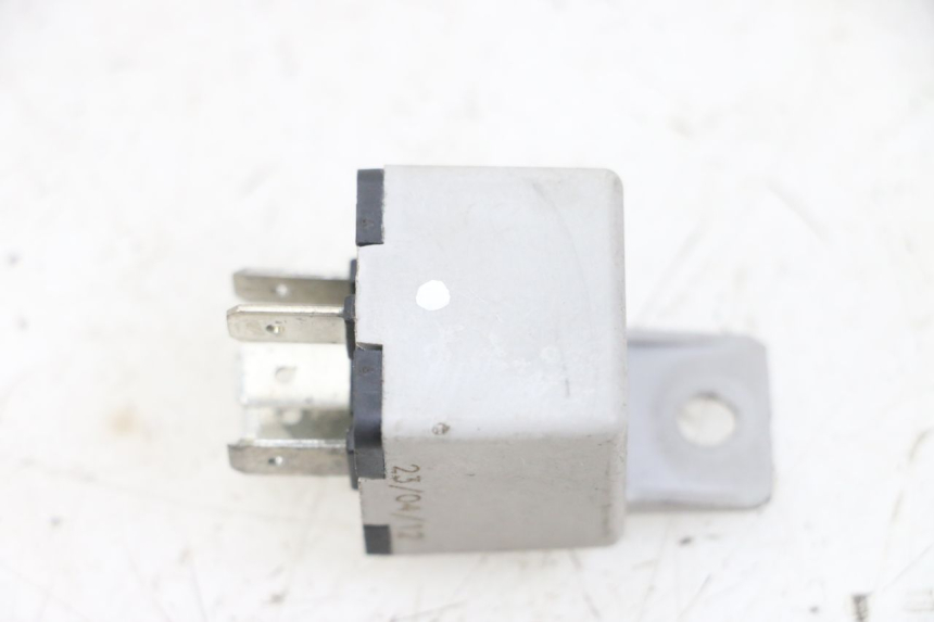 photo de ELECTRIC RELAY PIAGGIO XEVO - X EVO 125 (2007 - 2017) - Zoom on usage condition