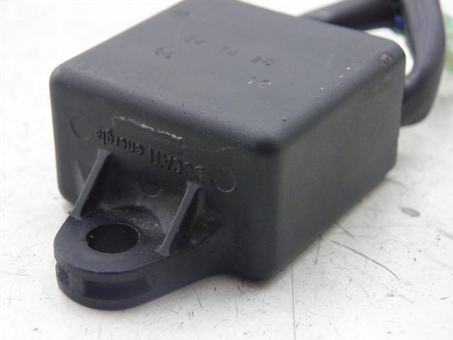 photo de ELECTRICAL RELAY YAMAHA BW'S 50 (2004 - 2017)