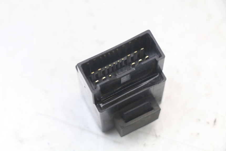 photo de ELECTRICAL RELAY YAMAHA FJR ABS 1300 (2006 - 2012)