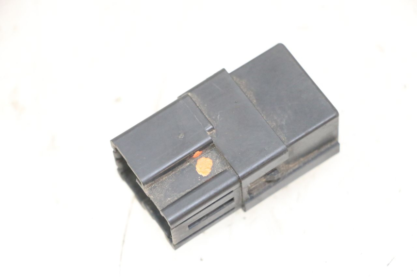 photo de RELAY YAMAHA FZS FAZER 600 (2001 - 2003)