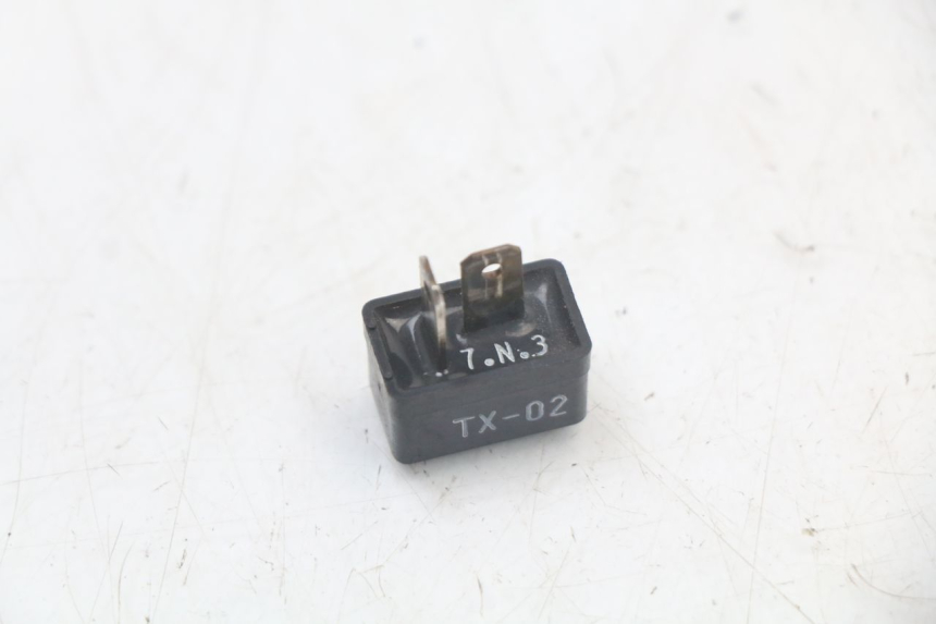 photo de ELECTRICAL RELAY YAMAHA X-MAX XMAX 250 (2006 - 2009)