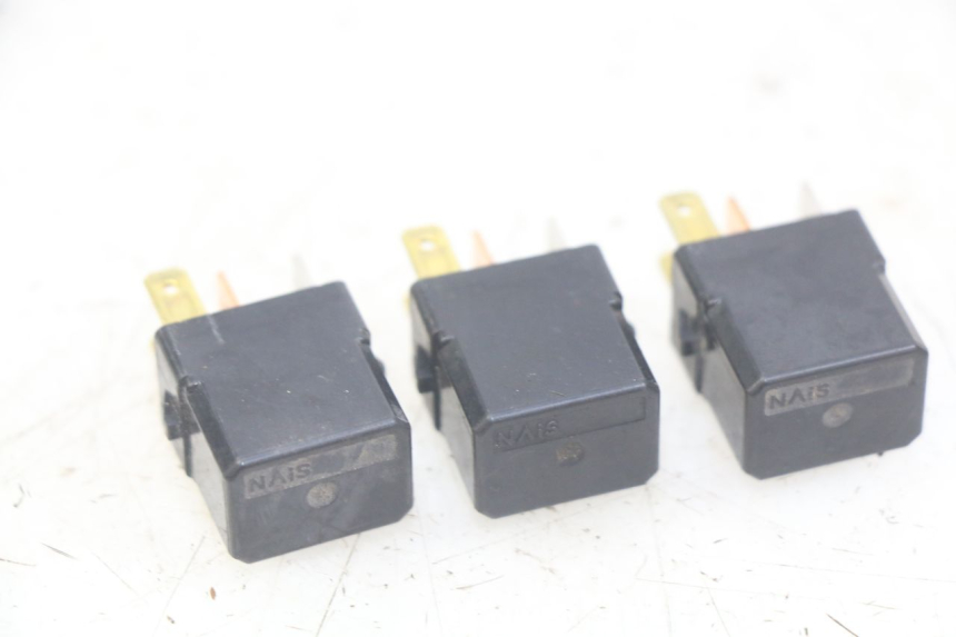 photo de ELECTRICAL RELAY YAMAHA XMAX X-MAX 125 (2006 - 2009)