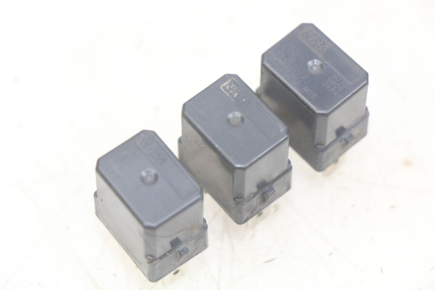 photo de ELECTRICAL RELAY YAMAHA XMAX X-MAX 125 (2006 - 2009)