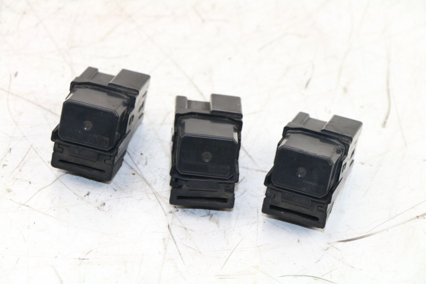 photo de ELECTRICAL RELAY YAMAHA XMAX X-MAX 125 (2006 - 2009)