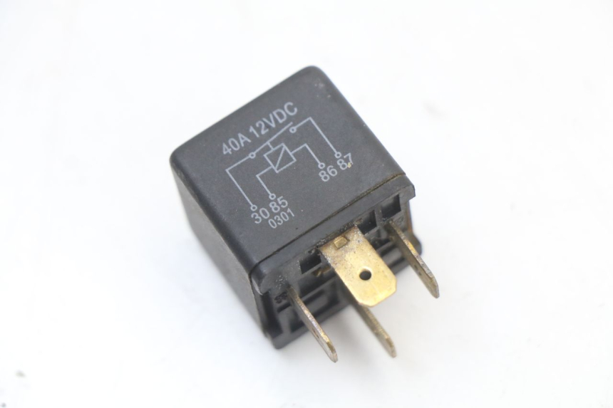 photo de ELECTRICAL RELAY YAMAHA YP MAJESTY 125 (2002 - 2006)