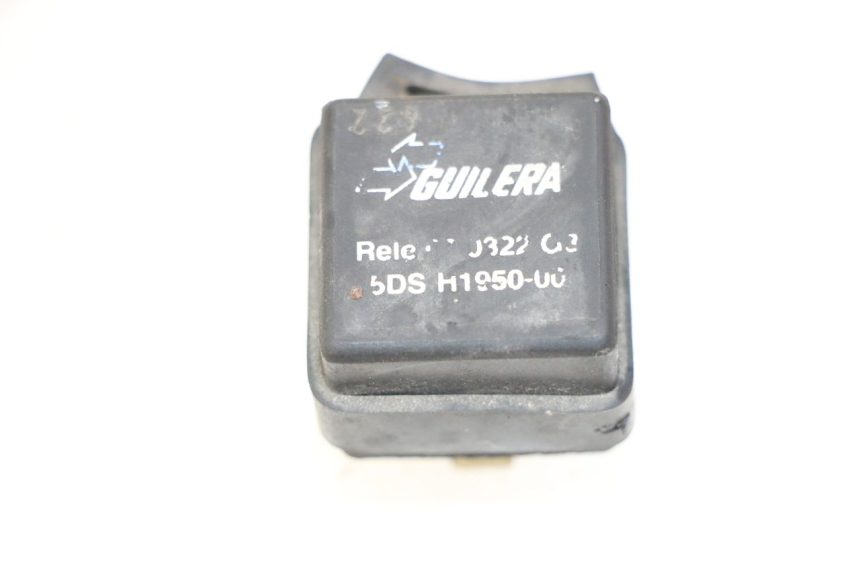 photo de ELECTRICAL RELAY YAMAHA YP MAJESTY 125 (2007 - 2010)