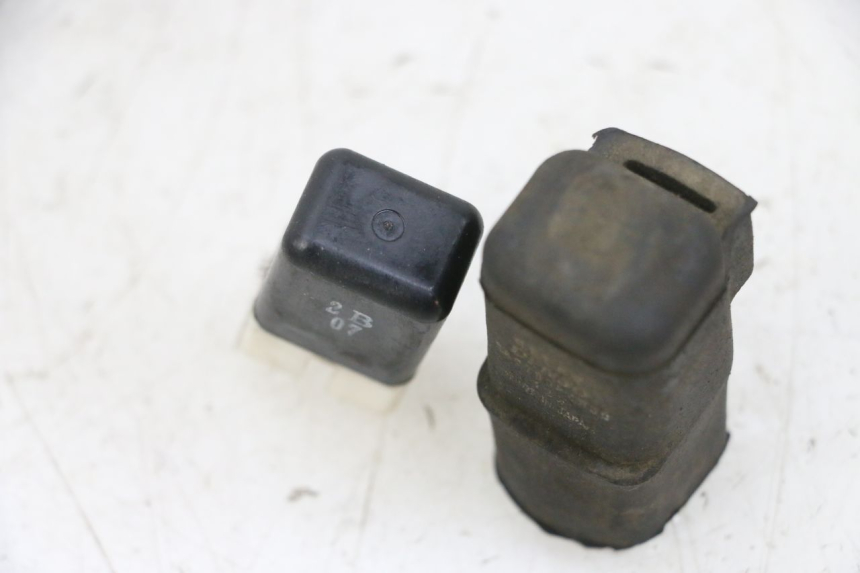 photo de RELAY KAWASAKI ZR 7 750 (1999 - 2001) - Zoom on usage condition