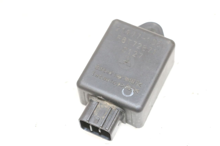 photo de RELAY KAWASAKI ZR 7 750 (1999 - 2001) - Technical close-up