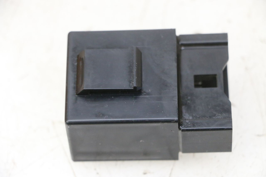 photo de FUEL PUMP RELAY YAMAHA MT-07 MT07 700 (2018 - 2020)