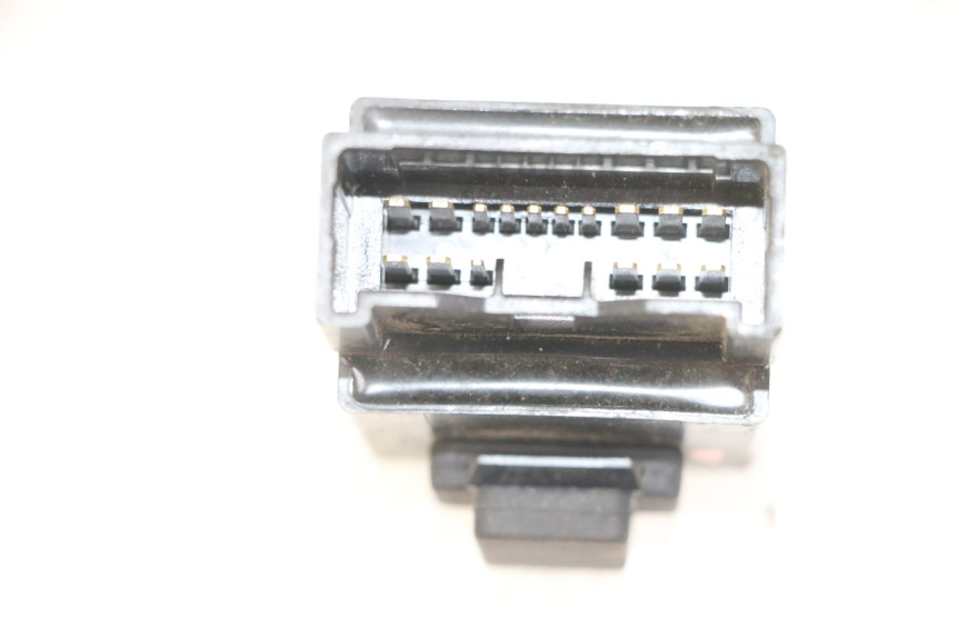 photo de FUEL PUMP RELAY YAMAHA XJ6 ABS 600 (2008 - 2016)