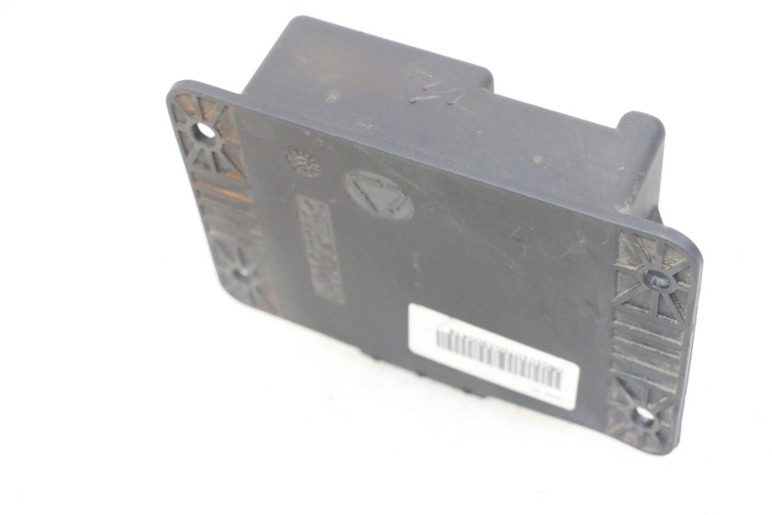 photo de ROLL LOCK RELAY PIAGGIO IE MP3 YOURBAN 300 (2011 - 2016)