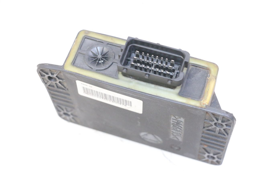 photo de ROLL LOCK RELAY PIAGGIO IE MP3 YOURBAN 300 (2011 - 2016)