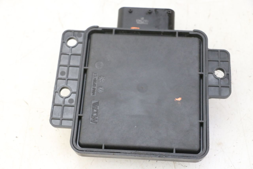photo de ROLL LOCK RELAY PIAGGIO MP3 HPE 310 (2024 - 2025)