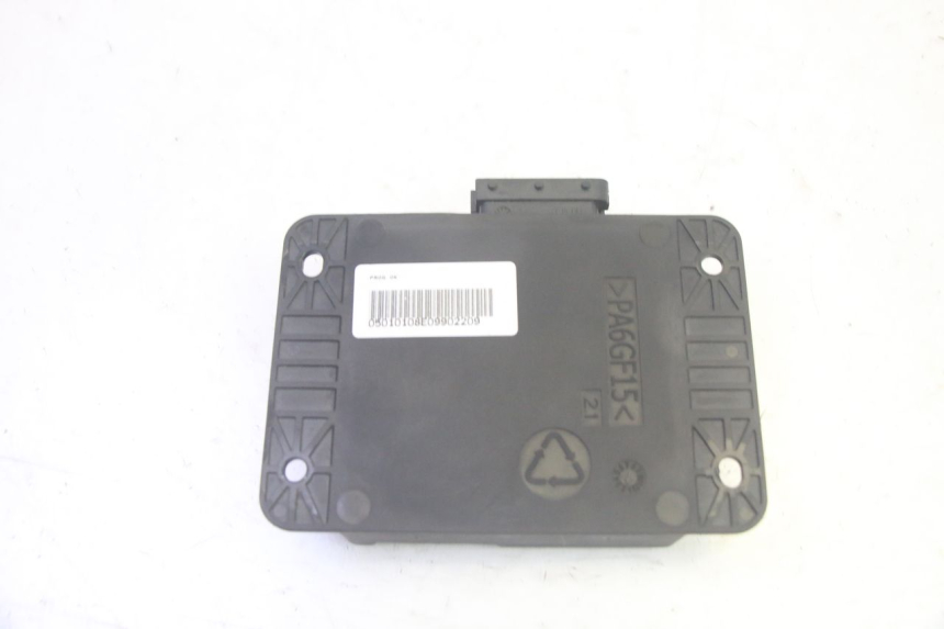 photo de ROLL LOCK RELAY PIAGGIO MP3 HPE 350 (2018 - 2020) - Technical close-up