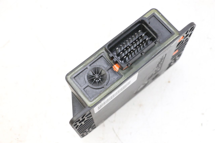 photo de ROLL LOCK RELAY PIAGGIO MP3 HPE 300 (2019 - 2026) - Product overview