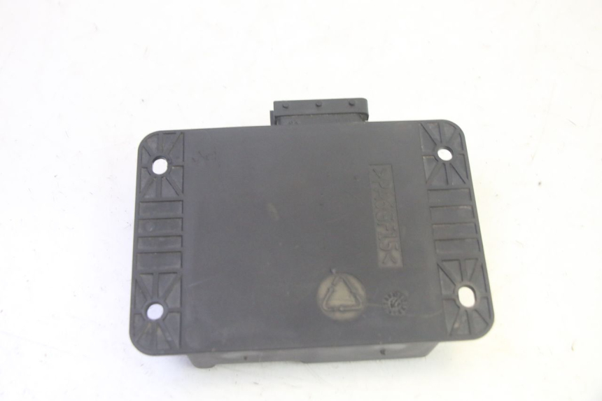 photo de RELAY ROLL LOCK PIAGGIO MP3 LT 400 (2007 - 2012) - Alternative perspective