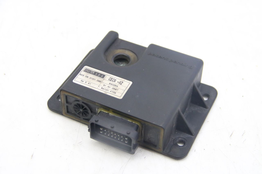 photo de ROLL LOCK RELAY PIAGGIO MP3 125 (2006 - 2014)