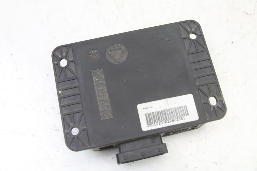 photo de RELAY ROLL LOCK PIAGGIO MP3 LT 400 (2007 - 2012)