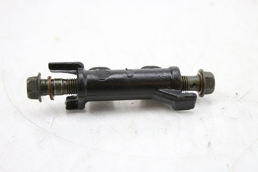 photo de BRAKE PROPORTIONING VALVE YAMAHA FZS FAZER 600 (1998 - 2001)
