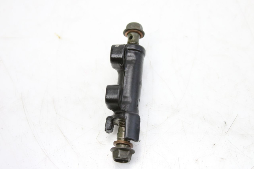 photo de BRAKE PROPORTIONING VALVE YAMAHA FZS FAZER 600 (1998 - 2001)