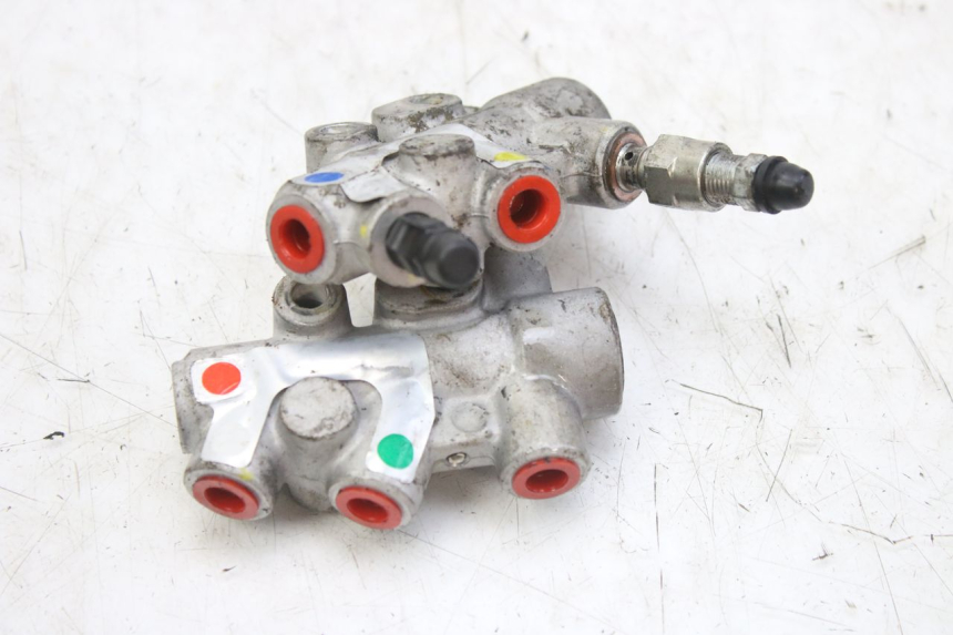 photo de BRAKE PROPORTIONING VALVE PIAGGIO MP3 RL 250 (2007 - 2010)