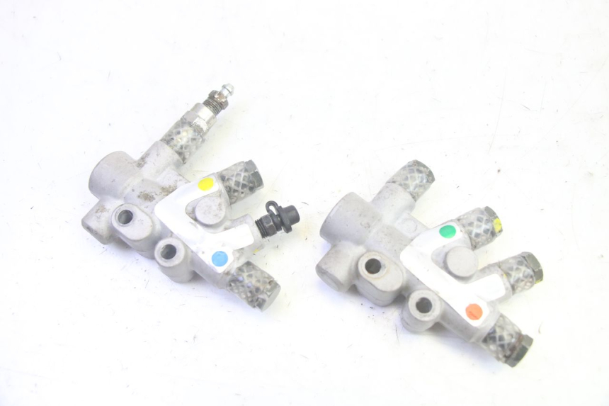 photo de BRAKE PROPORTIONING VALVE PIAGGIO MP3 RL 250 (2007 - 2010) - Main view