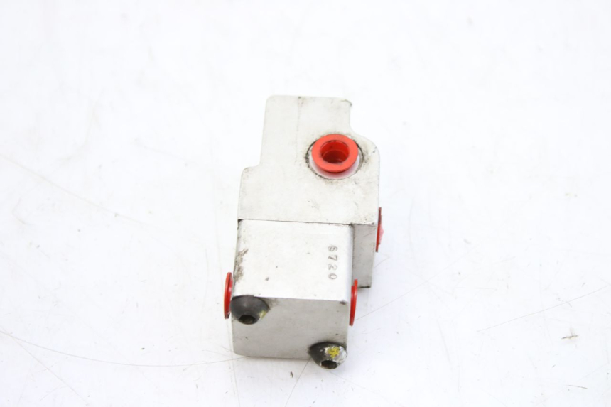 photo de BRAKE PROPORTIONING VALVE PEUGEOT TWEET 125 (2010 - 2017)