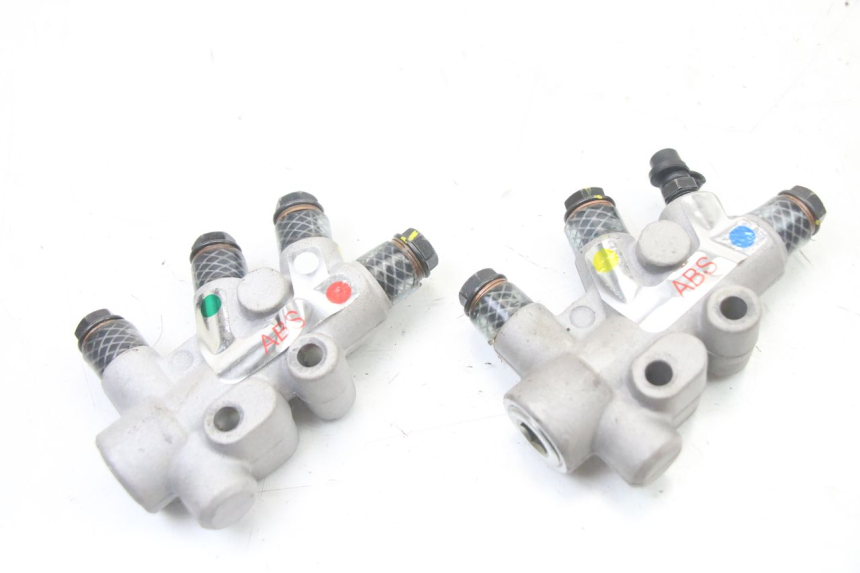 photo de BRAKE PROPORTIONING VALVE PIAGGIO MP3 500 (2014 - 2016)