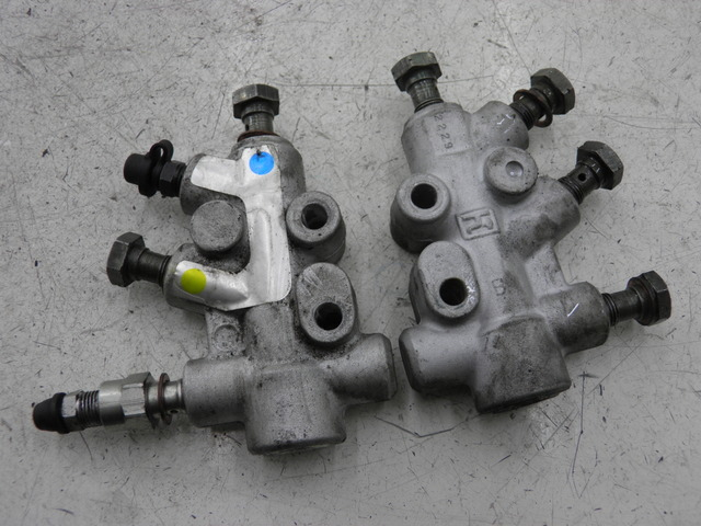 photo de BRAKE PROPORTIONING VALVE PIAGGIO MP3 500 (2011 - 2015)