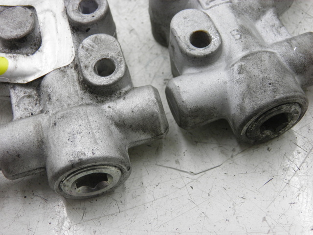 photo de BRAKE PROPORTIONING VALVE PIAGGIO MP3 500 (2011 - 2015)