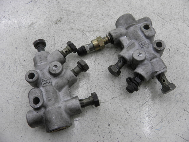 photo de BRAKE PROPORTIONING VALVE PIAGGIO MP3 RL 250 (2007 - 2010)