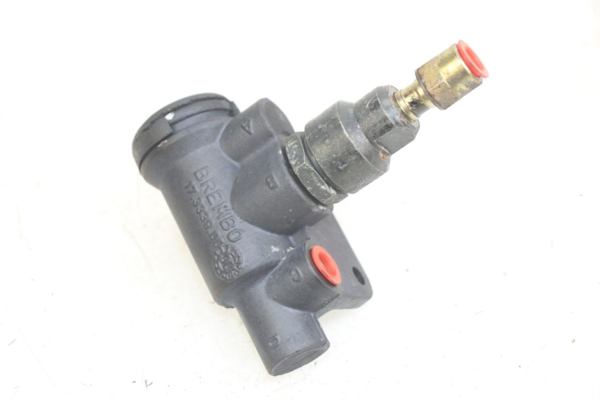 photo de BRAKE PROPORTIONING VALVE PIAGGIO X9 125 (2000 - 2003)