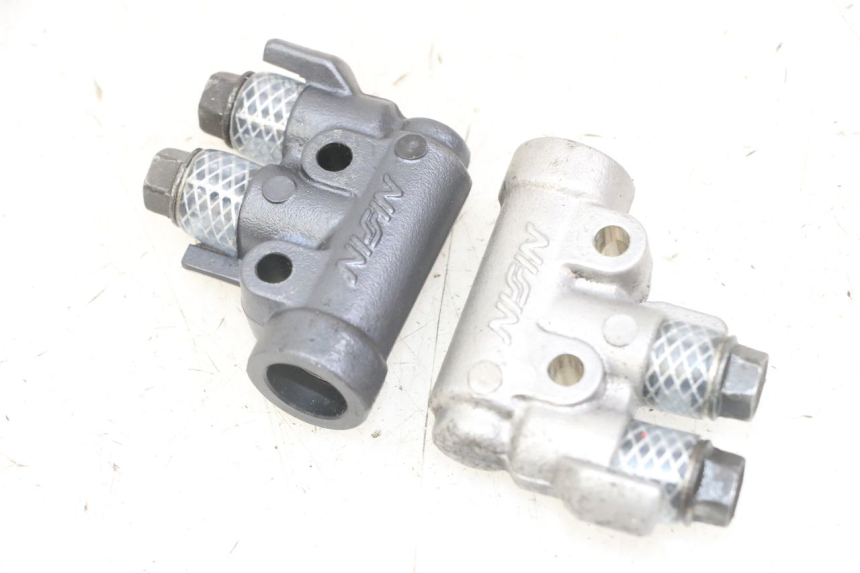 photo de BRAKE SPLITTER PEUGEOT SATELIS 125 (2013 - 2018)