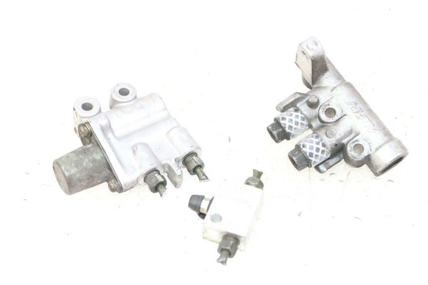 photo de BRAKE SPLITTER HONDA ST PAN EUROPEAN 1300 (2002 - 2013)