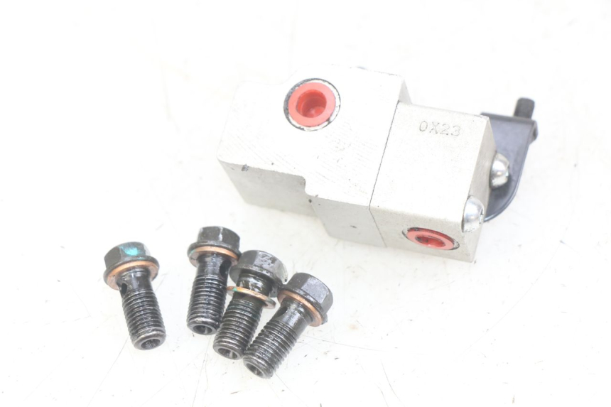 photo de BRAKE PROPORTIONING VALVE PEUGEOT TWEET 125 (2018 - 2021)