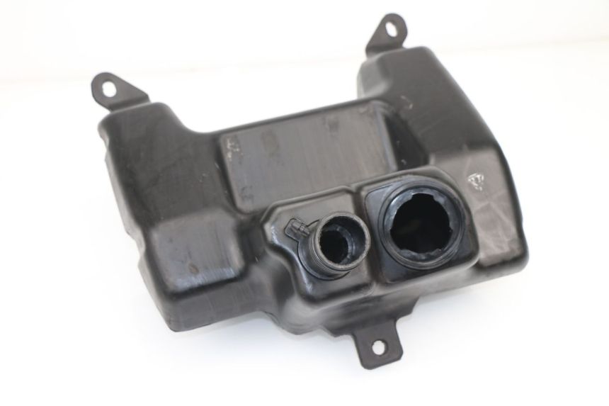 photo de FUEL TANK APRILIA SPORT CITY 2T 50 (2008 - 2012)