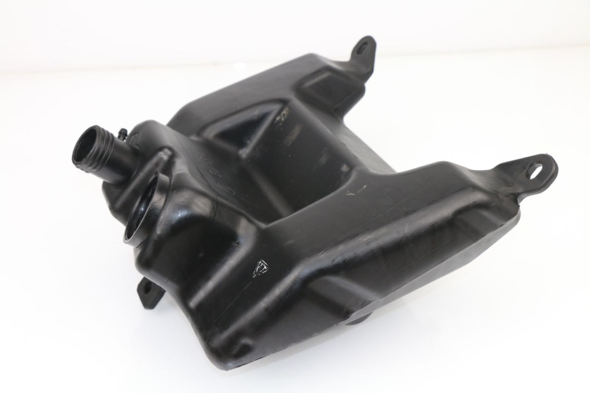photo de FUEL TANK APRILIA SPORT CITY 2T 50 (2008 - 2012)