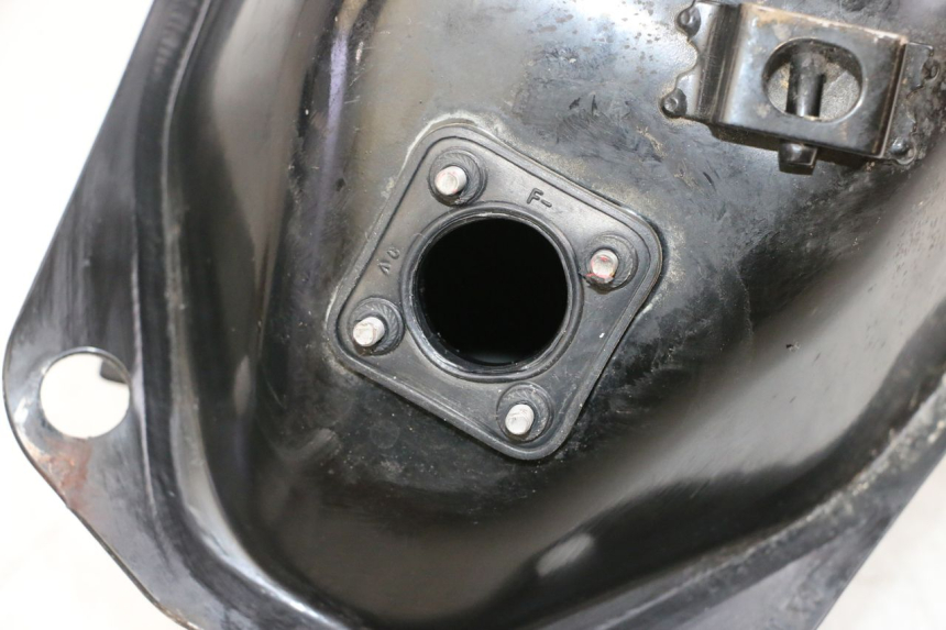 photo de FUEL TANK MAG POWER BOMBERS 4T 50 (2016 - 2026) - Alternative perspective