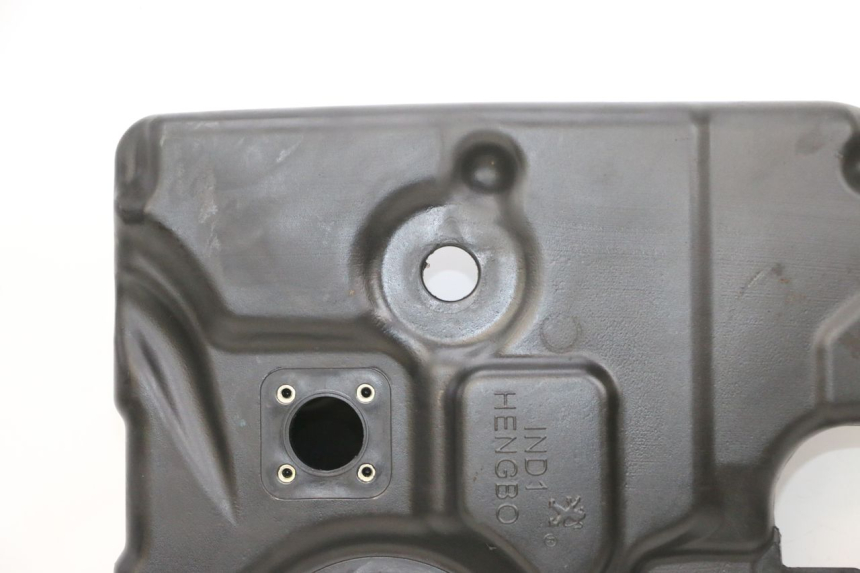 photo de FUEL TANK PEUGEOT DJANGO 4T 50 (2014 - 2019) - Surface and material condition