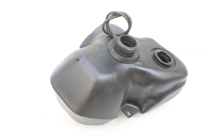 photo de FUEL TANK PEUGEOT ELYSEO 125 (1999 - 2004) - Zoom on usage condition