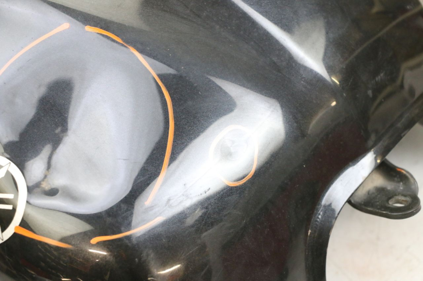 photo de FUEL TANK YAMAHA FZ6 N FAZER 600 (2004 - 2006)
