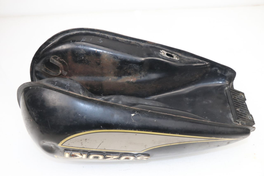photo de FUEL TANK SUZUKI GN 125 (1997 - 2000)