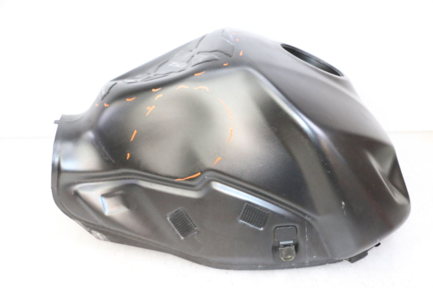 photo de FUEL TANK SUZUKI GSR 750 (2011 - 2017)