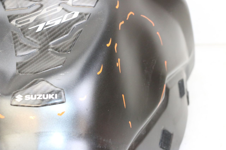 photo de FUEL TANK SUZUKI GSR 750 (2011 - 2017)