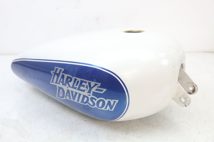 photo de FUEL TANK HARLEY DAVIDSON SPORTSTER XL CUSTOM 883 (1999 - 2006)