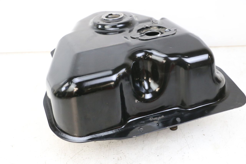 photo de FUEL TANK HONDA NES AROBASE 125 (2000 - 2003)